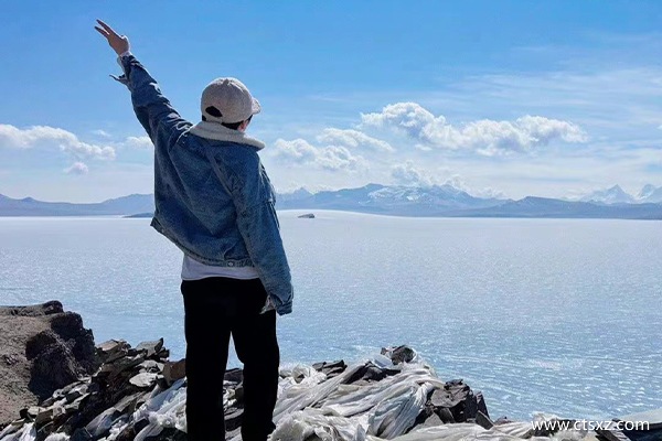 西藏旅游團(tuán)多少錢一個(gè)人